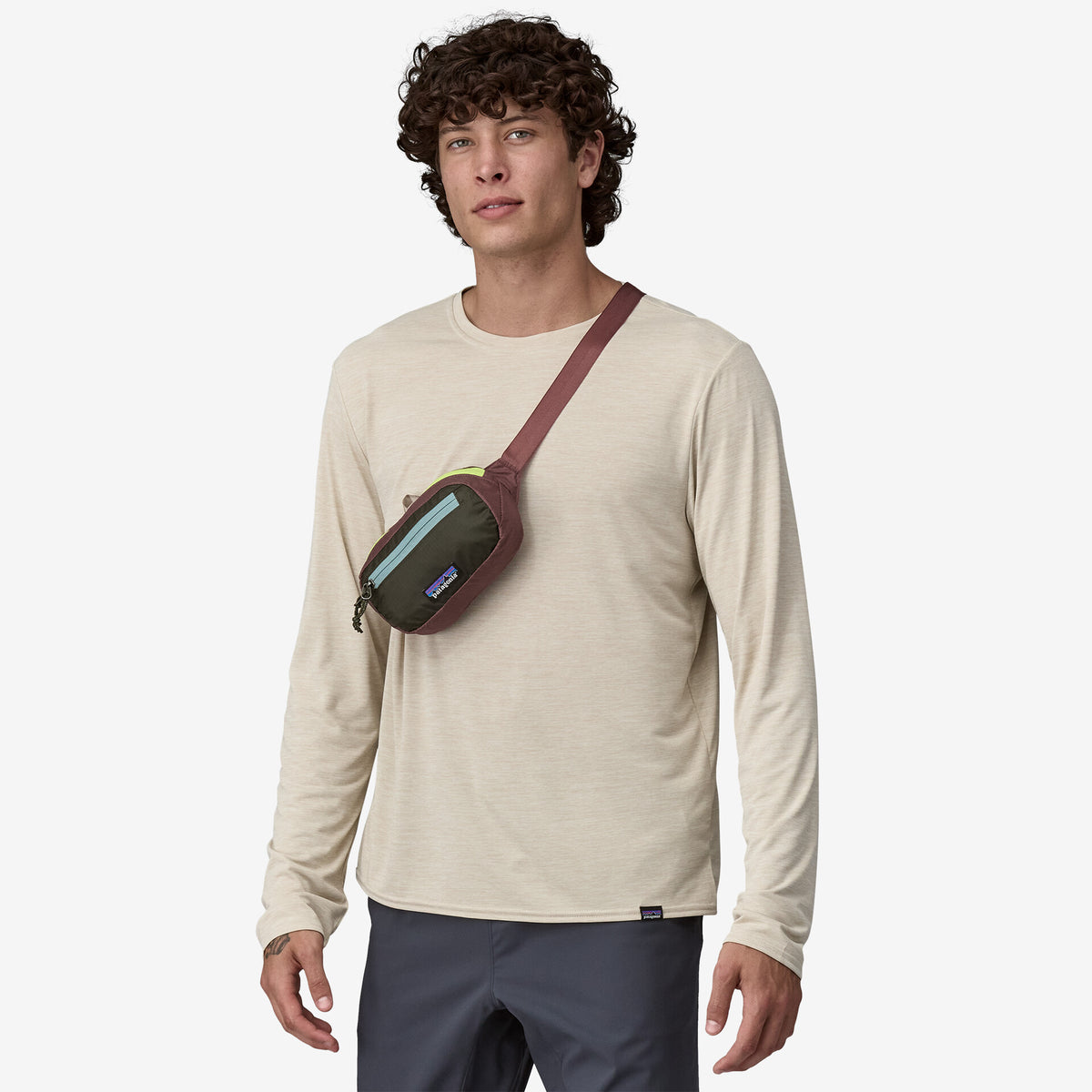 Patagonia Ultralight Black Hole Mini Hip Pack 1L