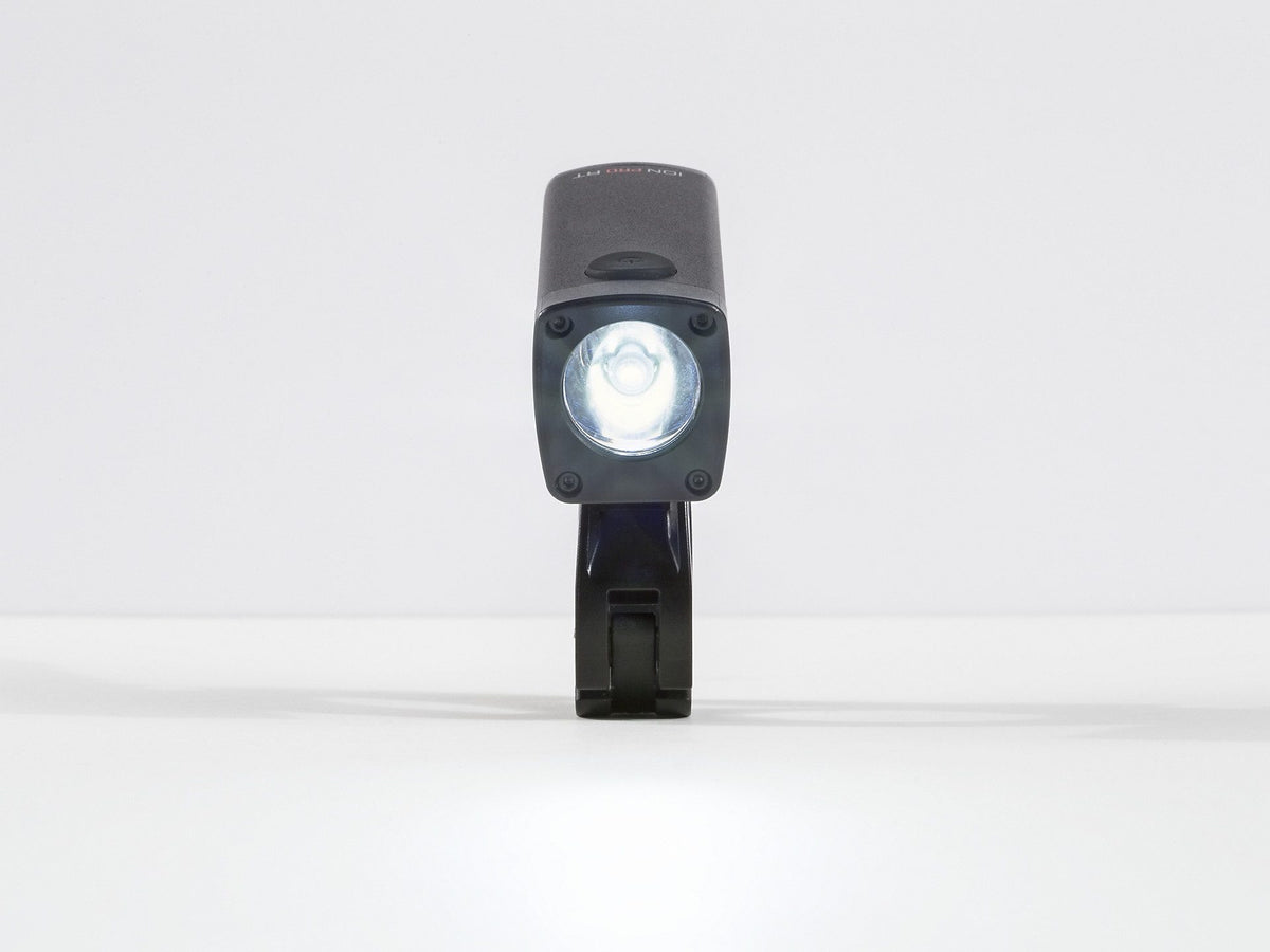 Bontrager Ion Pro RT framlampa