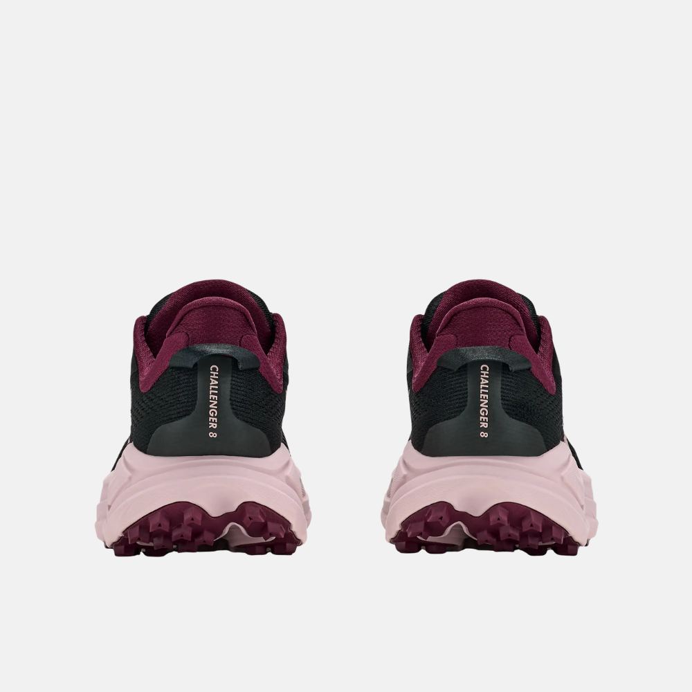 Hoka W's Challenger 8