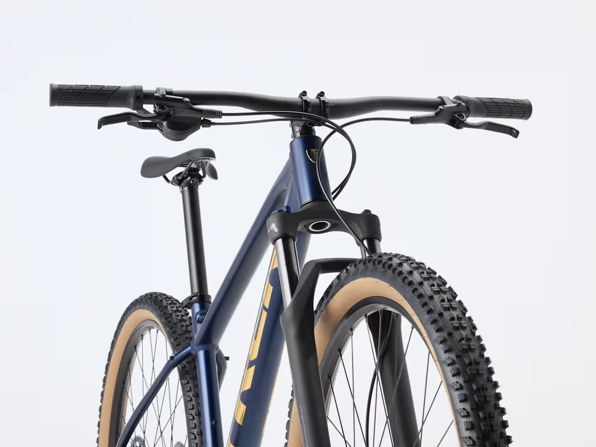 Trek Marlin 5 Gen 3 2026 Mulsanne Blue.