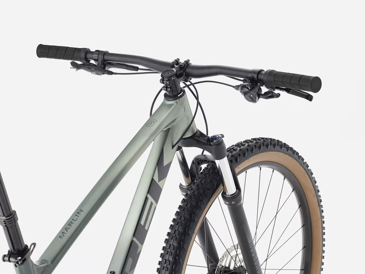 Trek Marlin 6 Gen 3 Matte Lichen/Keswick Green Fade.