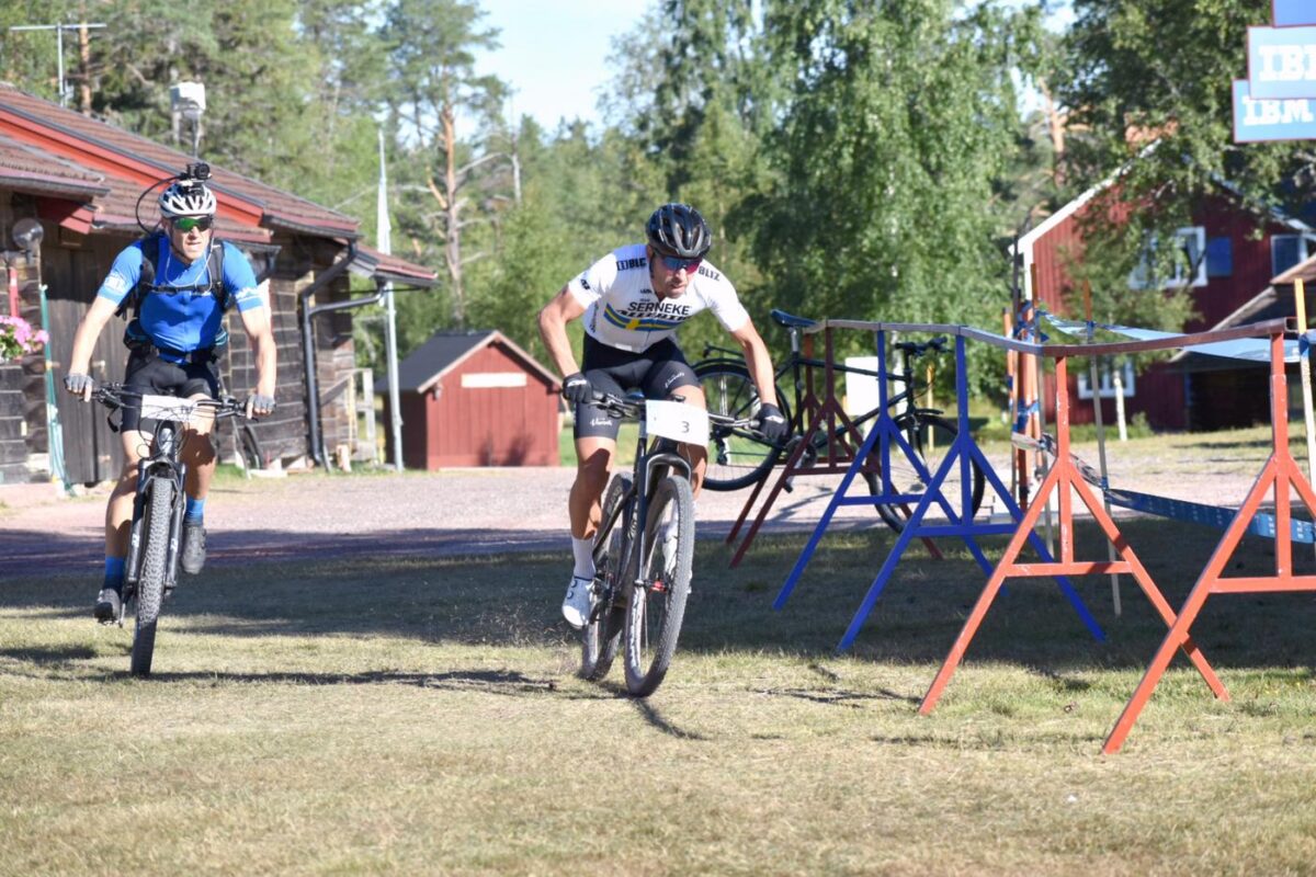 cykel och längdspecialisten i samarbete cykelvasan 2024 marcus cyklar och filmar emil lindgren