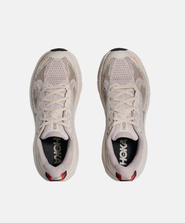Hoka W's Challenger 8